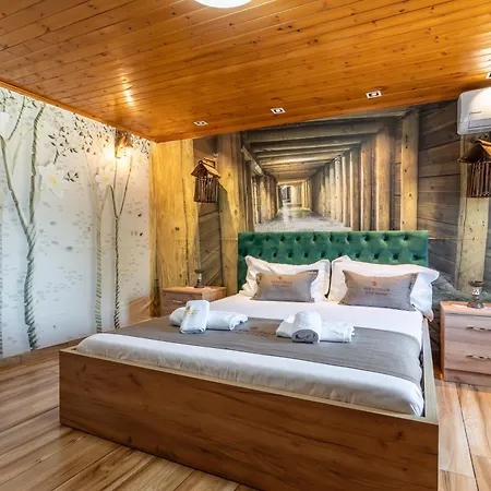 Keshtjella Xhabeqos 4* Ljaknasi