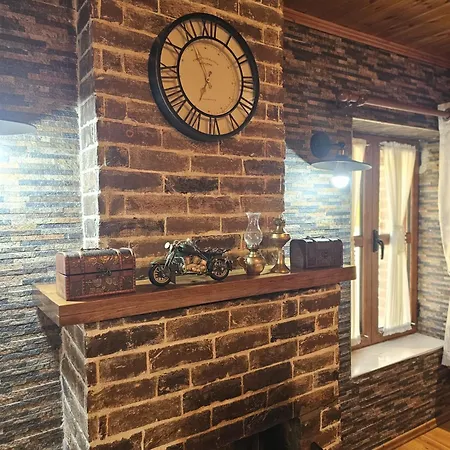 Keshtjella Xhabeqos Hotel