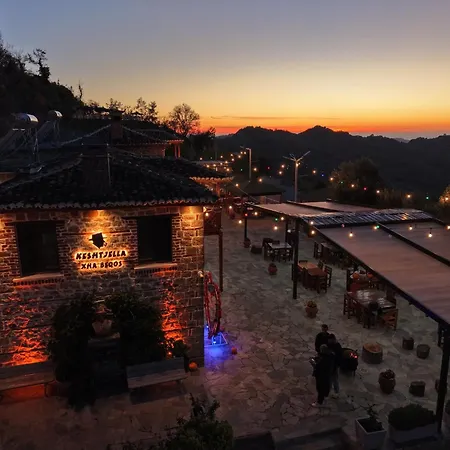 Hotel Keshtjella Xhabeqos