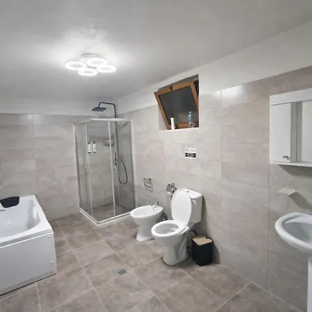 Keshtjella Xhabeqos Ljaknasi