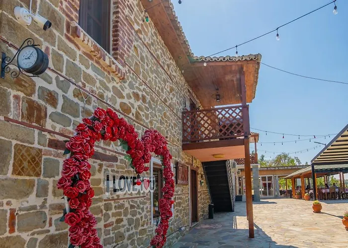 Keshtjella Xhabeqos 4*