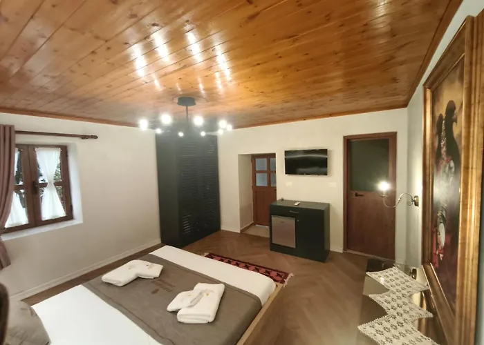 Otel Keshtjella Xhabeqos 4*