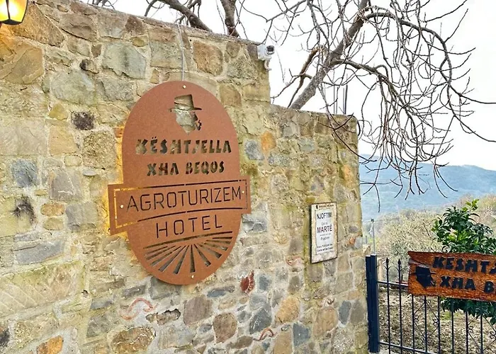 Keshtjella Xhabeqos 4*