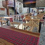 Hotel Keshtjella Xhabeqos