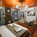 Hotel Keshtjella Xhabeqos 4*