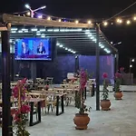 Hotel Keshtjella Xhabeqos 4*