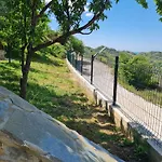 Keshtjella Xhabeqos 4* Ljaknasi