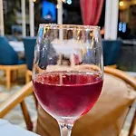 Hotel Keshtjella Xhabeqos Ljaknasi