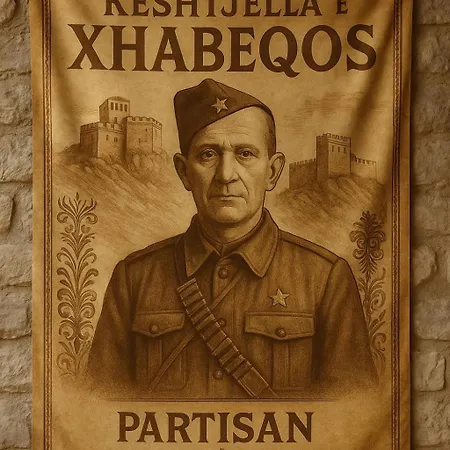 Keshtjella Xhabeqos ホテル 4*