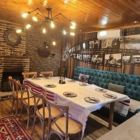 Hotell Keshtjella Xhabeqos 4*