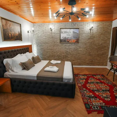 Keshtjella Xhabeqos 4* Ljaknasi